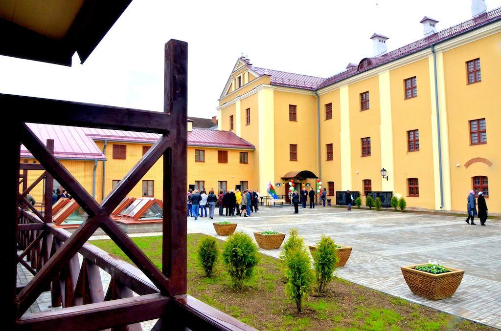 Hotel Monastyrski Minsk City Centre ภายนอก รูปภาพ